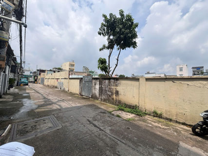 Bán đất Linh Tây - Diện tích 2156 m², giá 51 triệu/m². Hàng đầu tư